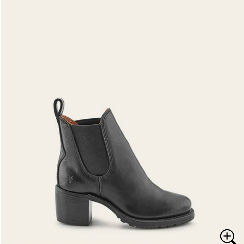 FRYE | Sabrina chelsea ankle boot with heel | Sz 8.5